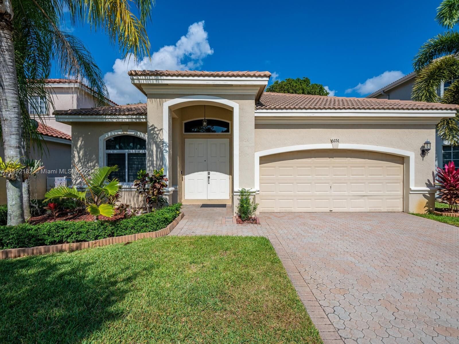 Real estate property located at 6151 195th Ave, Broward County, Pembroke Pines, FL