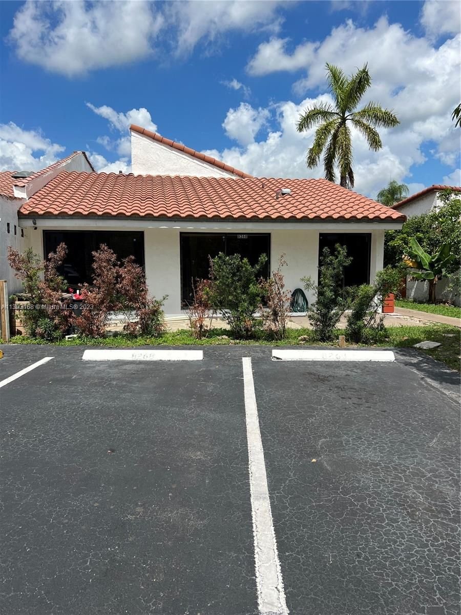 Real estate property located at 8268 36th Pl #8268, Broward County, Sunrise, FL