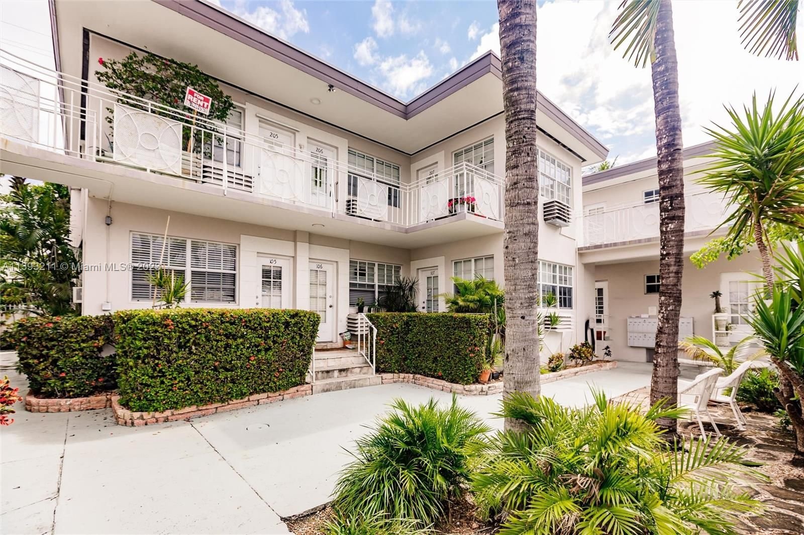 Real estate property located at 717 Espanola Way #110, Miami-Dade County, Miami Beach, FL