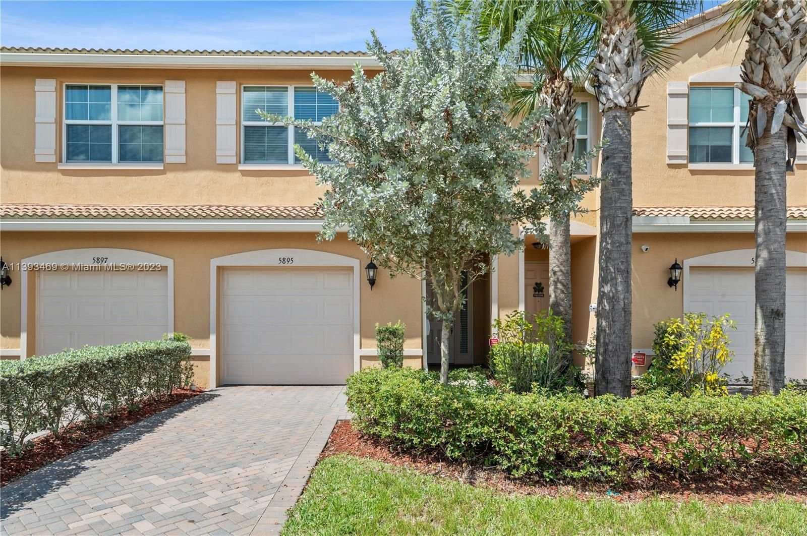 Real estate property located at 5895 Monterra Club Dr, Palm Beach County, Lake Worth, FL