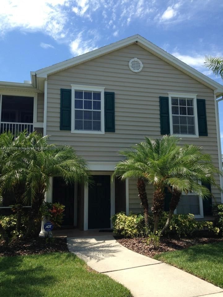 Real estate property located at 8926 Manor Loop #208, Manatee County, Other City - In The State Of Florida, FL