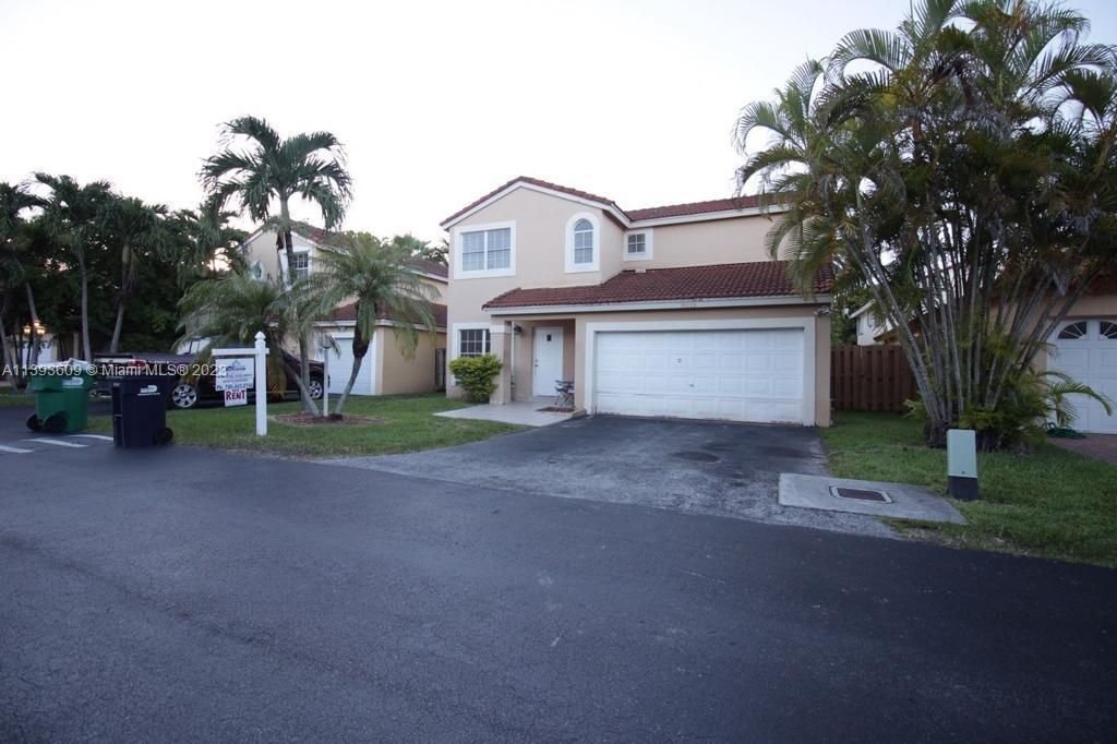 Real estate property located at 15113 109th Ln, Miami-Dade County, Miami, FL