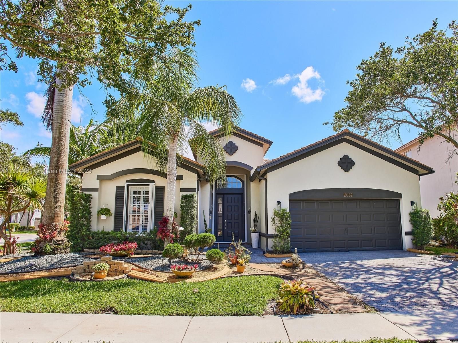 Real estate property located at 19308 Stonebrook St, Broward County, Weston, FL