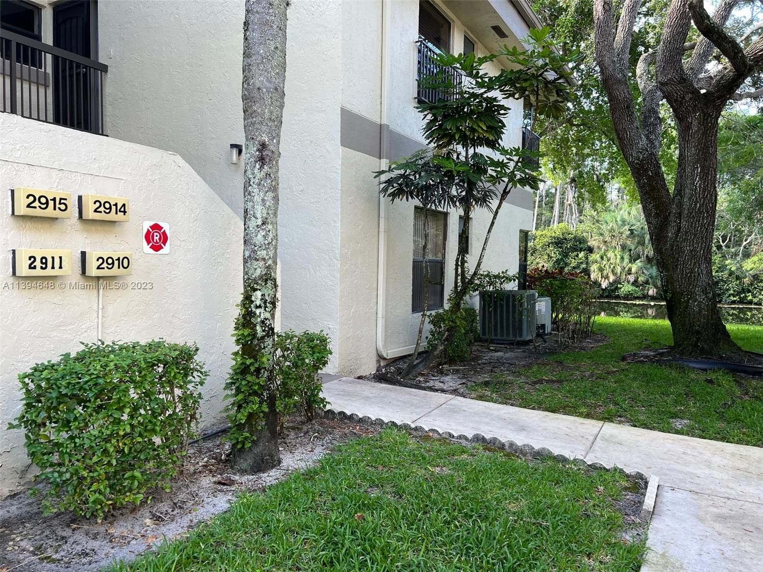 Real estate property located at 2911 Carambola Cir S #2098, Broward County, Coconut Creek, FL