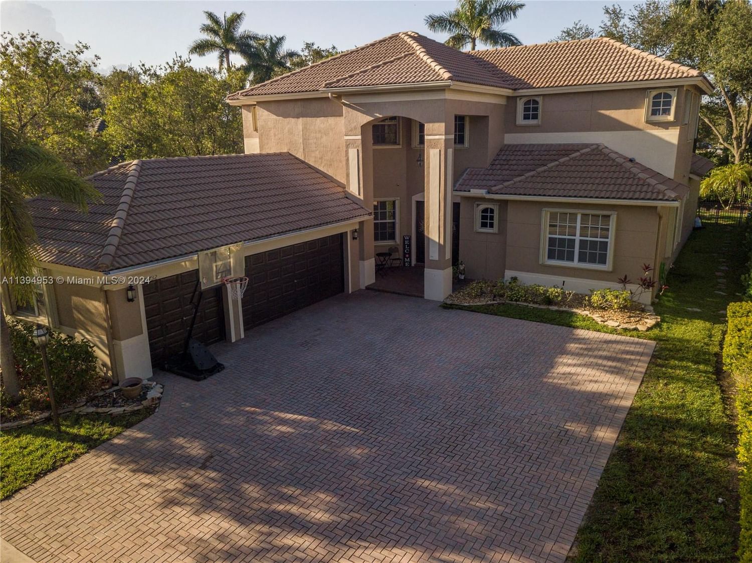 Real estate property located at 10732 61st Ct, Broward County, PARKLAND ISLES, Parkland, FL