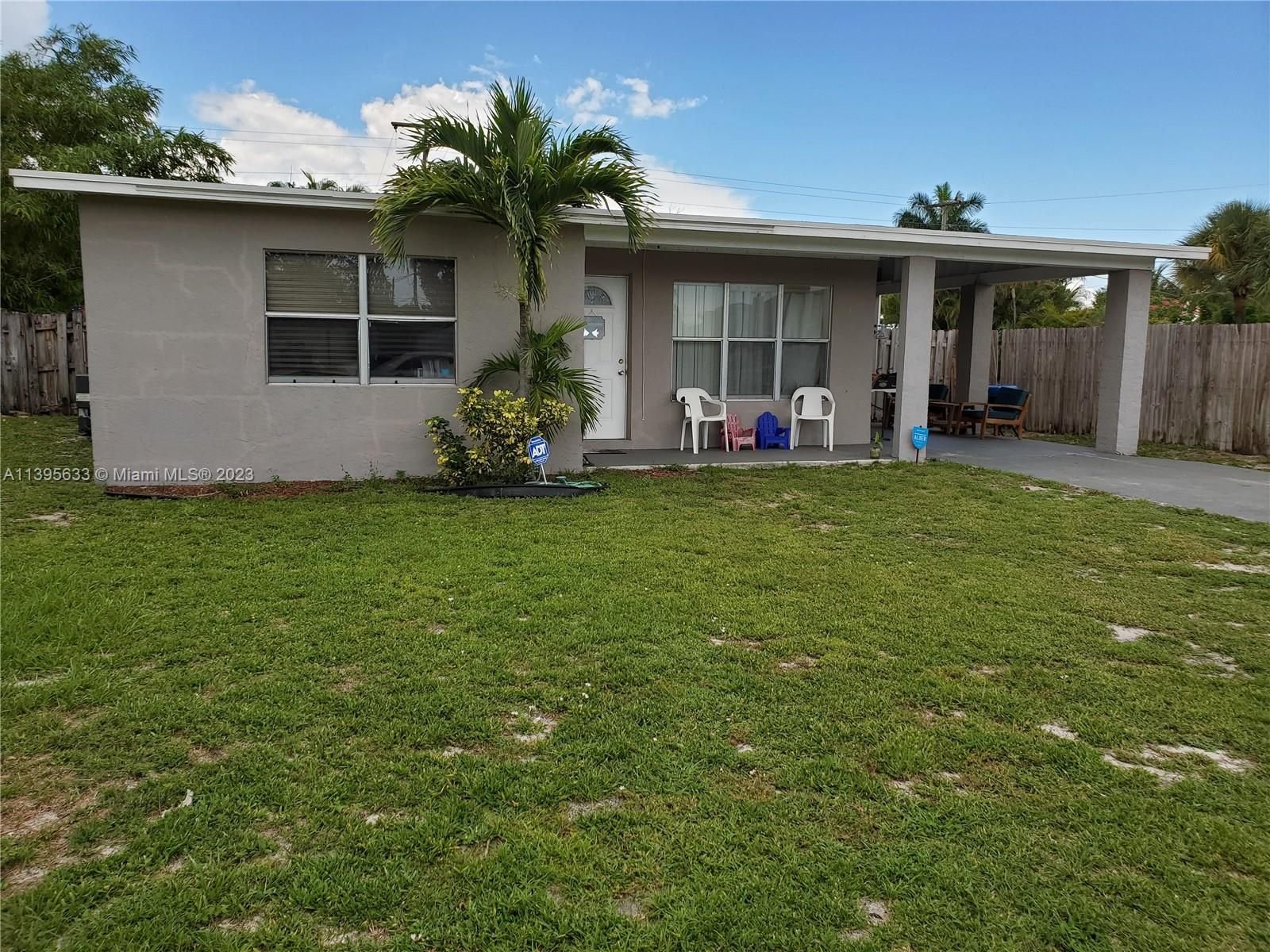 Real estate property located at 811 Broadway, Palm Beach County, GREYNOLDS HIGHLANDS, Lantana, FL