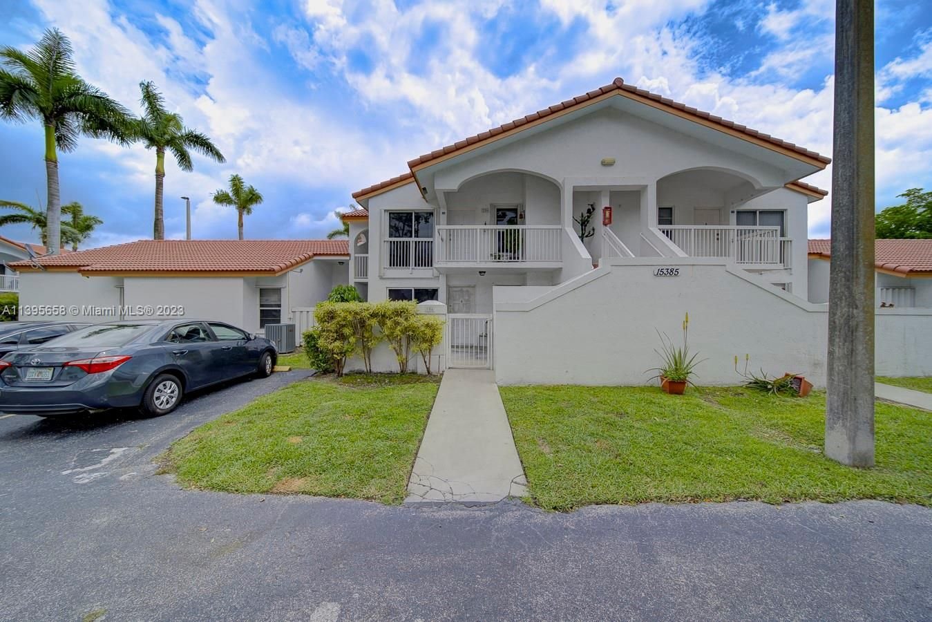 Real estate property located at 15385 76th Ter #206, Miami-Dade County, Miami, FL