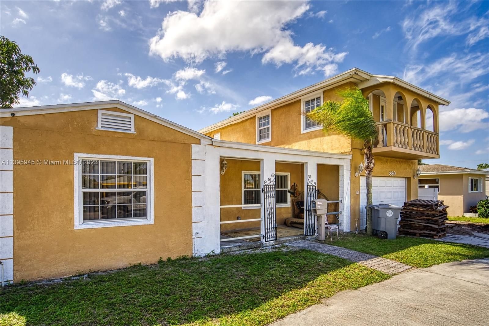 Real estate property located at 330 Cypress Dr, Palm Beach County, Lake Park, FL