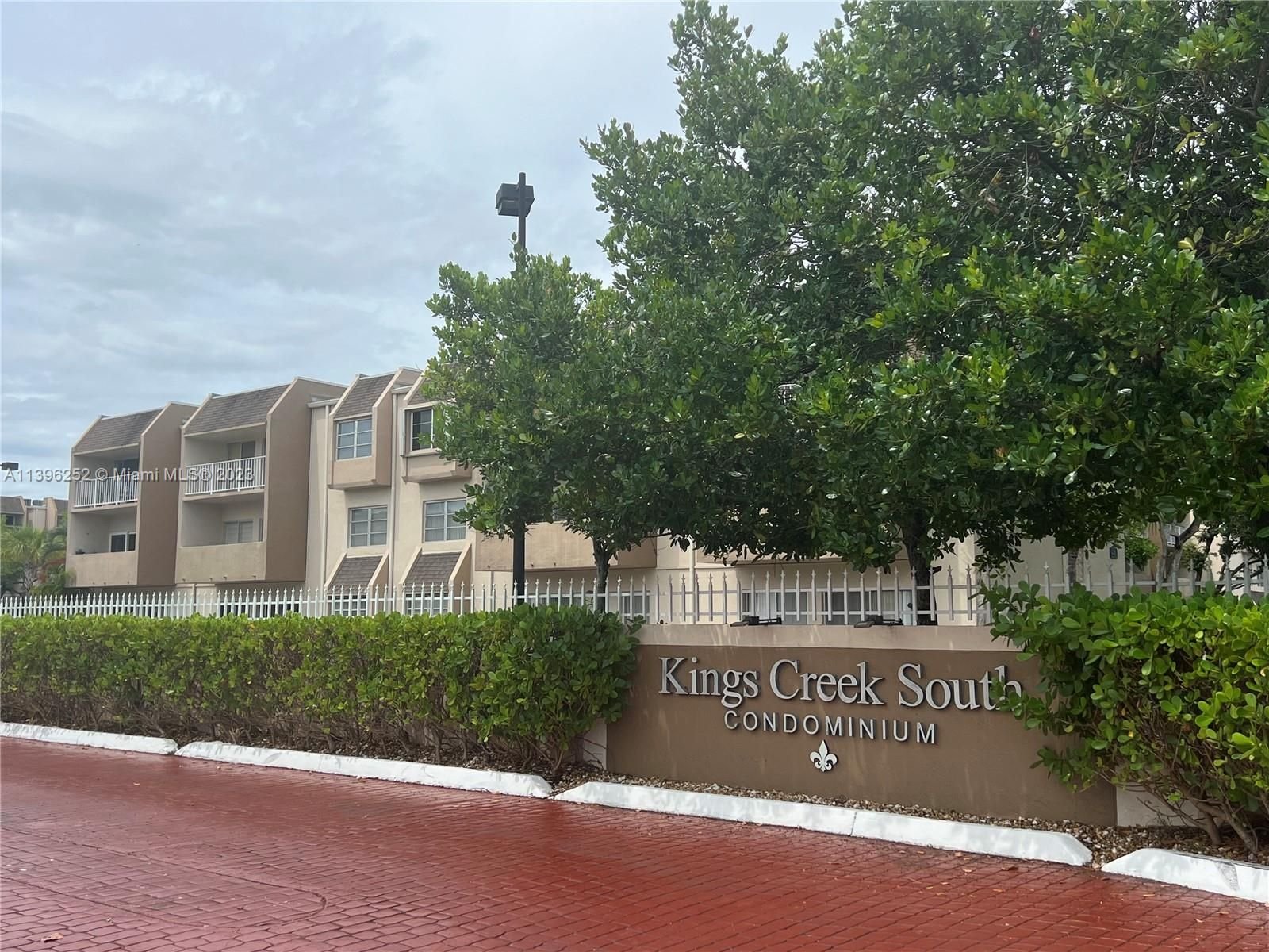 Real estate property located at 7707 86th St B-202, Miami-Dade County, Miami, FL