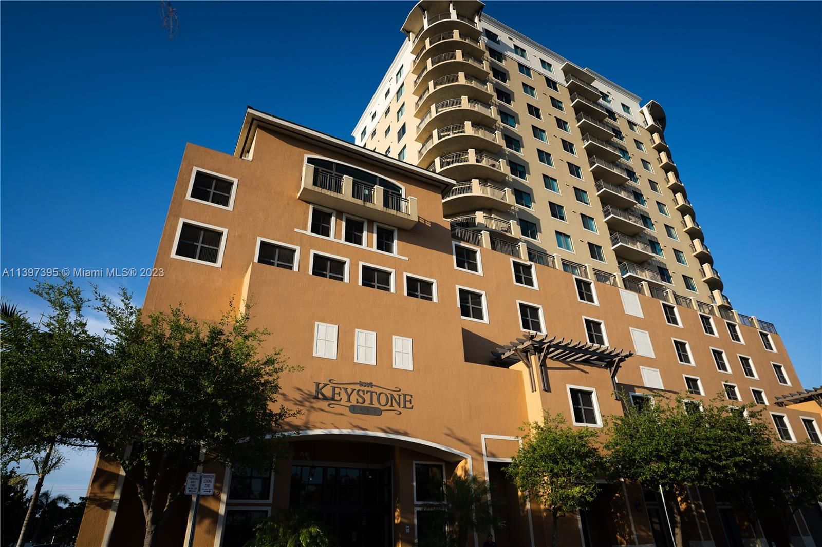 Real estate property located at 4242 2nd St #1211, Miami-Dade County, Miami, FL