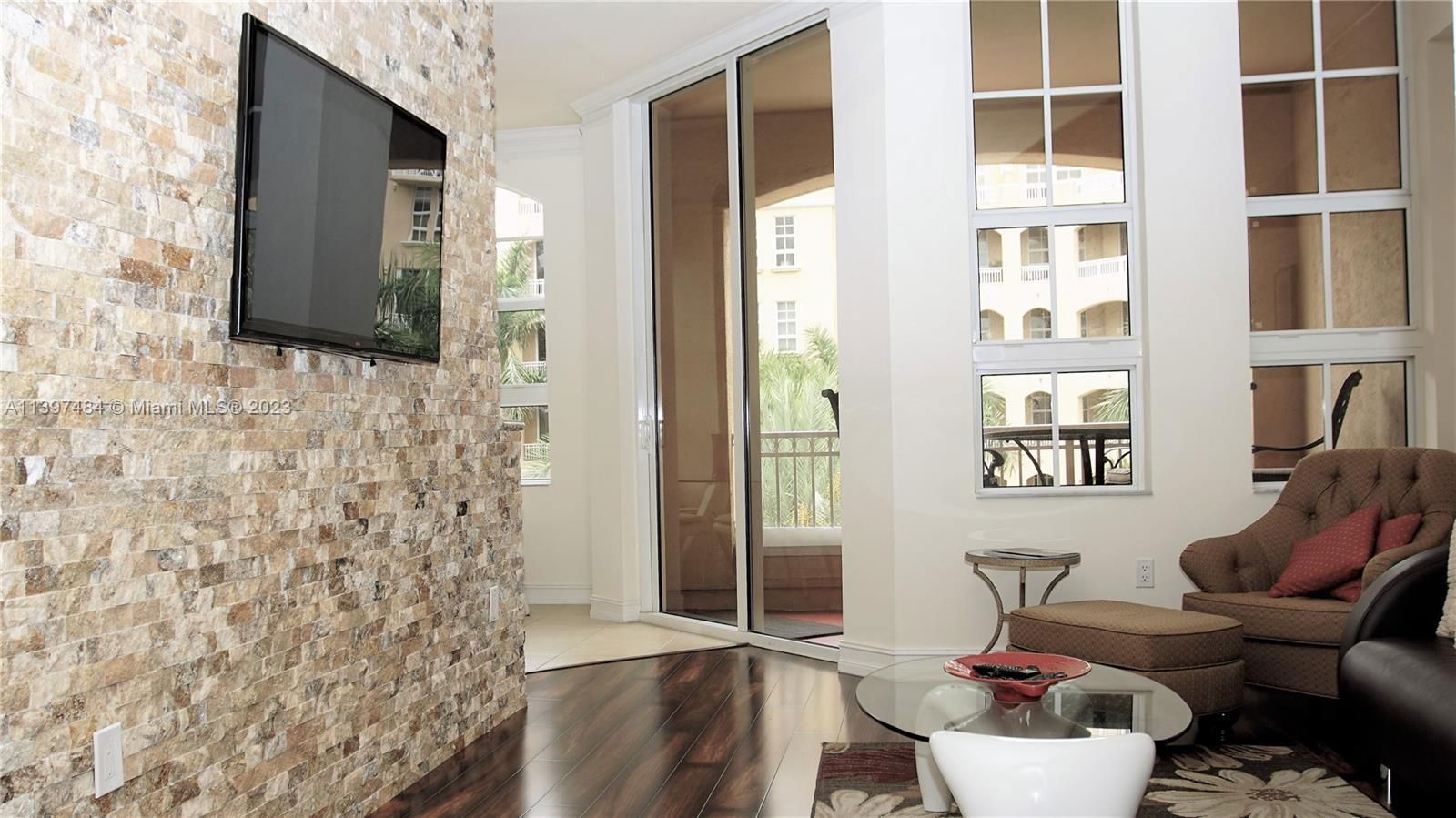 Real estate property located at 3001 185th St #428, Miami-Dade County, Aventura, FL
