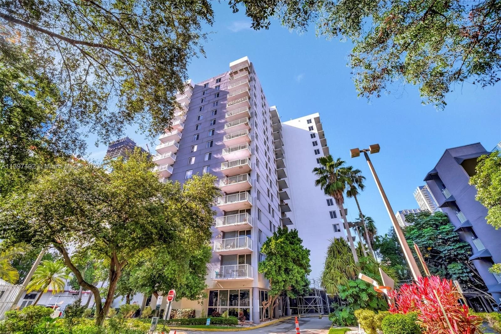 Real estate property located at 800 Miami Ave E-702, Miami-Dade County, Miami, FL