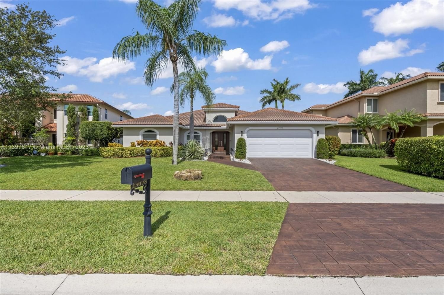 Real estate property located at 23078 L Ermitage Cir, Palm Beach County, Boca Raton, FL