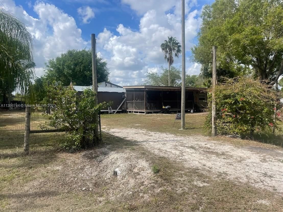 Real estate property located at 810 Palomino St, Hendry County, Clewiston, FL