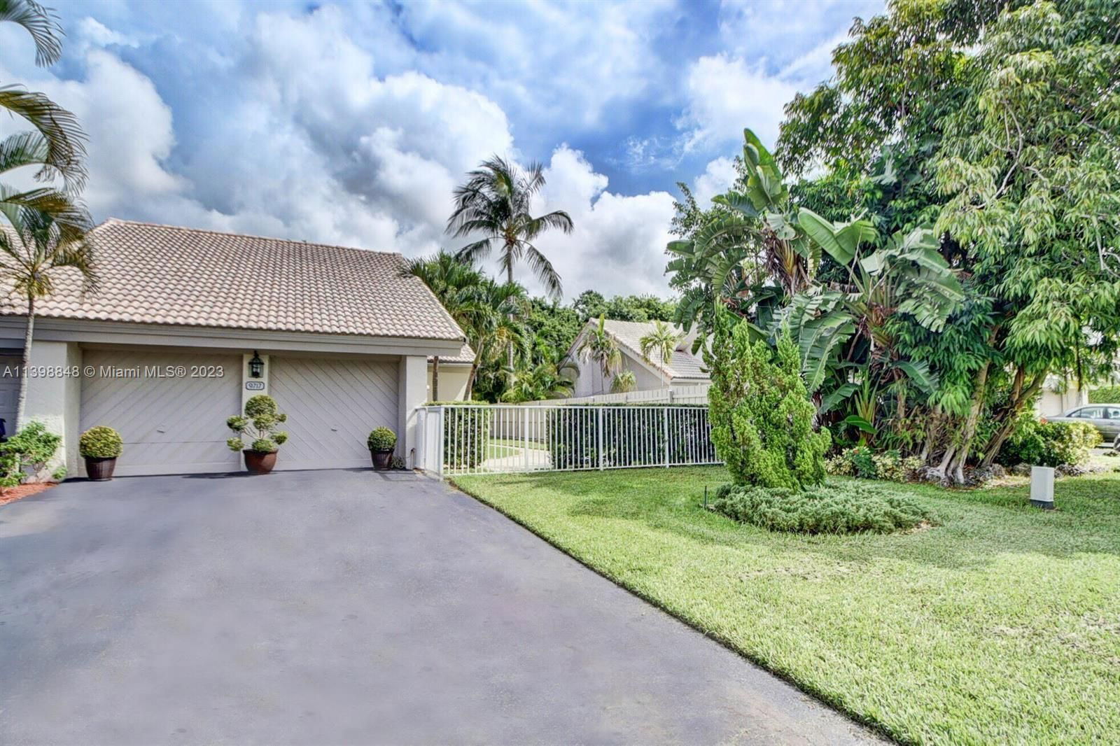 Real estate property located at 9717 Erica Ct ., Palm Beach County, Boca Raton, FL