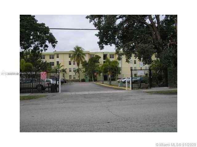 Real estate property located at 1805 56th St #402, Miami-Dade County, Hialeah, FL