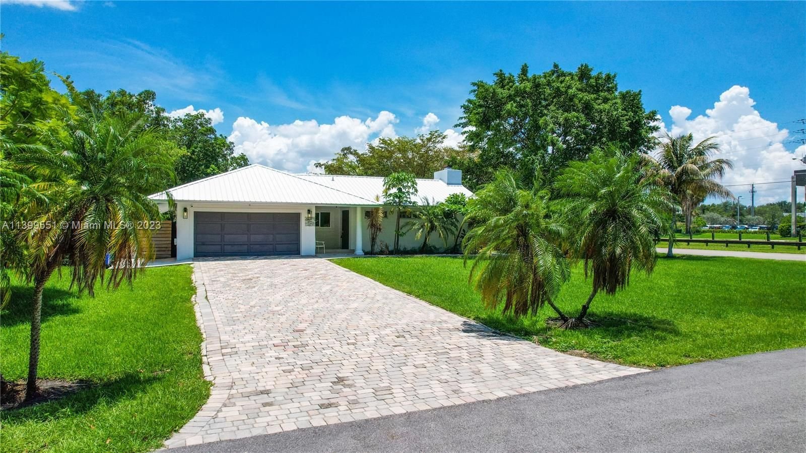 Real estate property located at 5920 196th Ln, Broward County, Southwest Ranches, FL