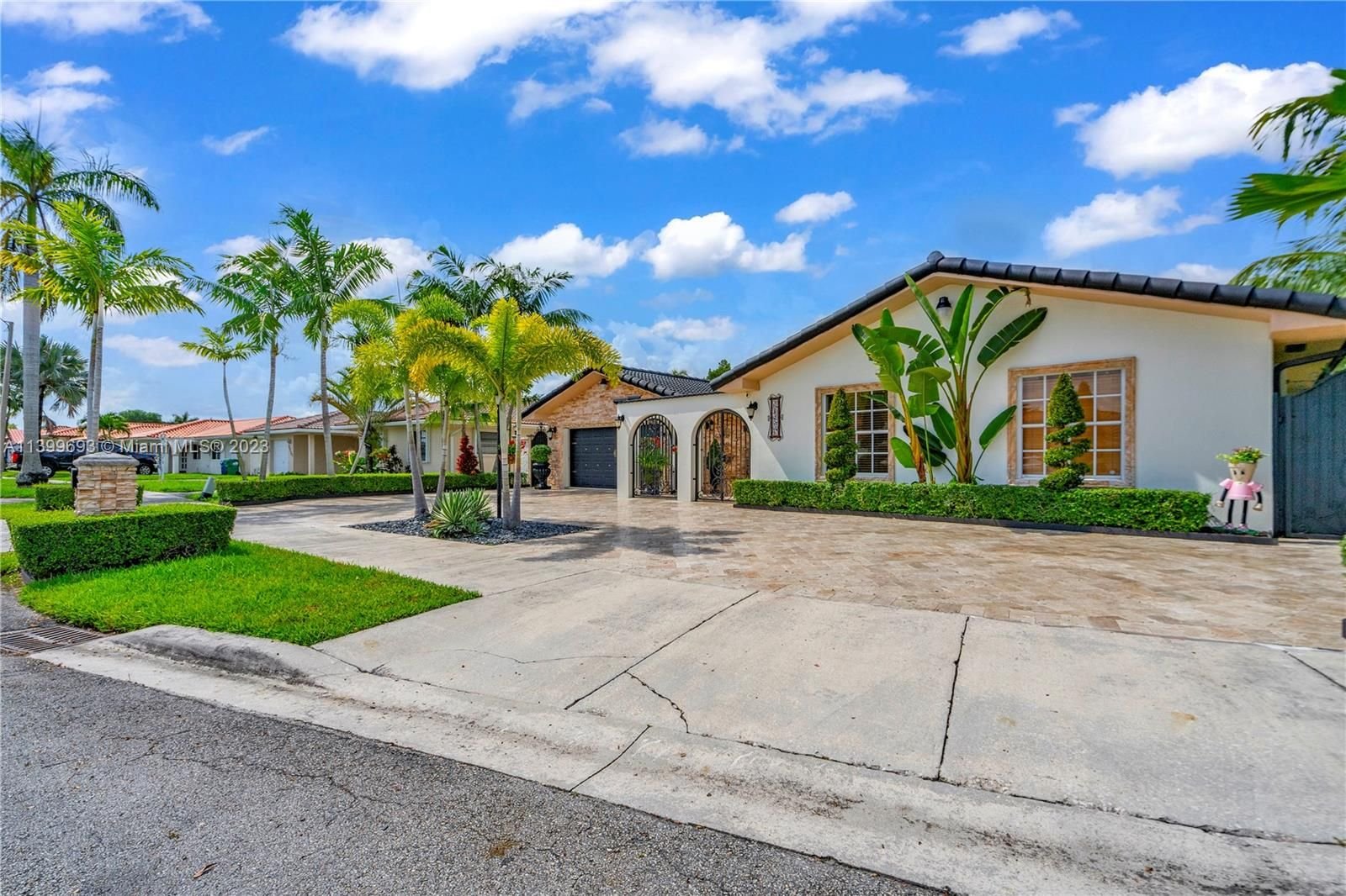 Real estate property located at 13274 13th St, Miami-Dade County, SEVILLA GARDENS SEC 2, Miami, FL