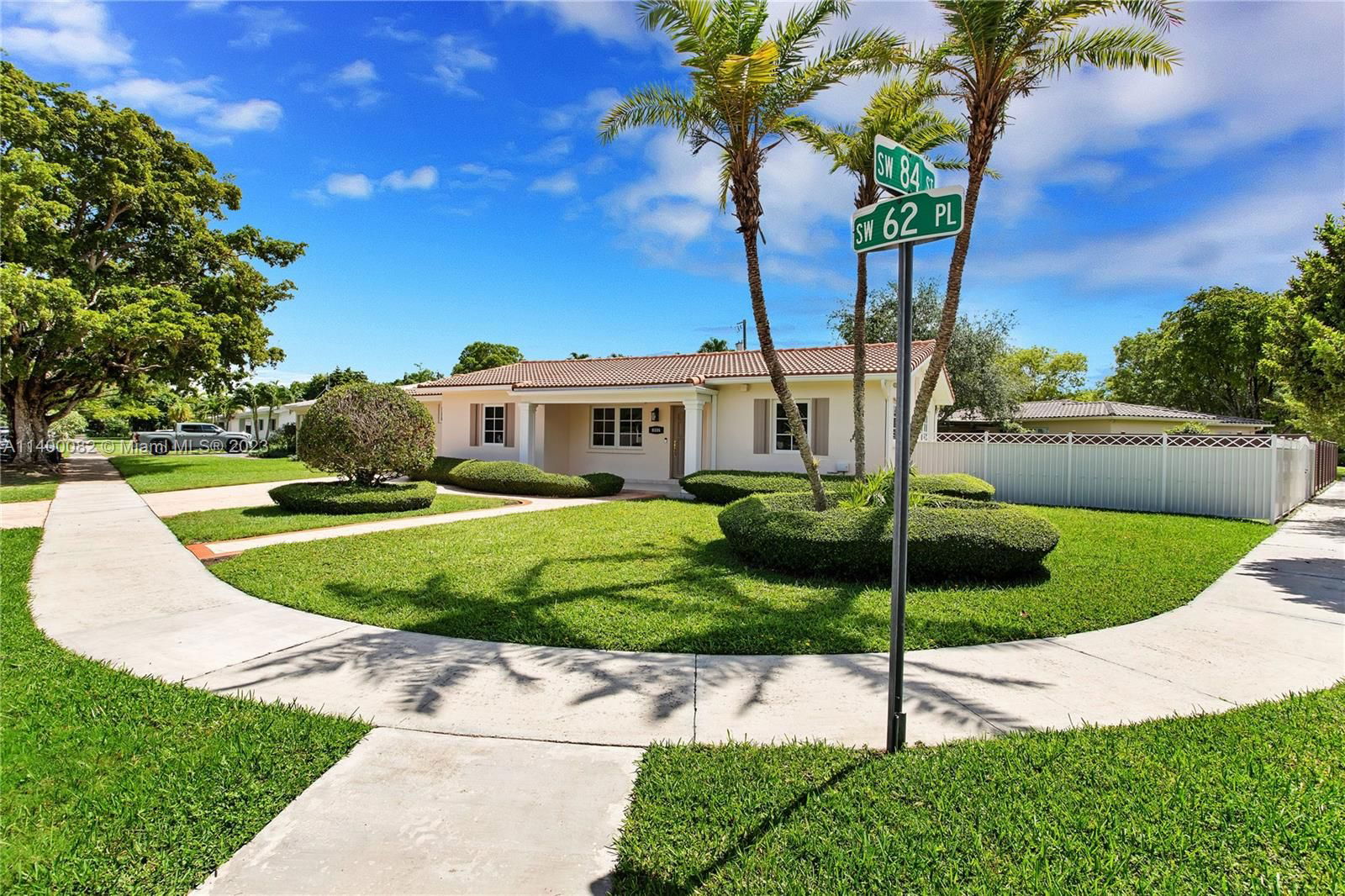 Real estate property located at 8335 62 Pl, Miami-Dade County, South Miami, FL