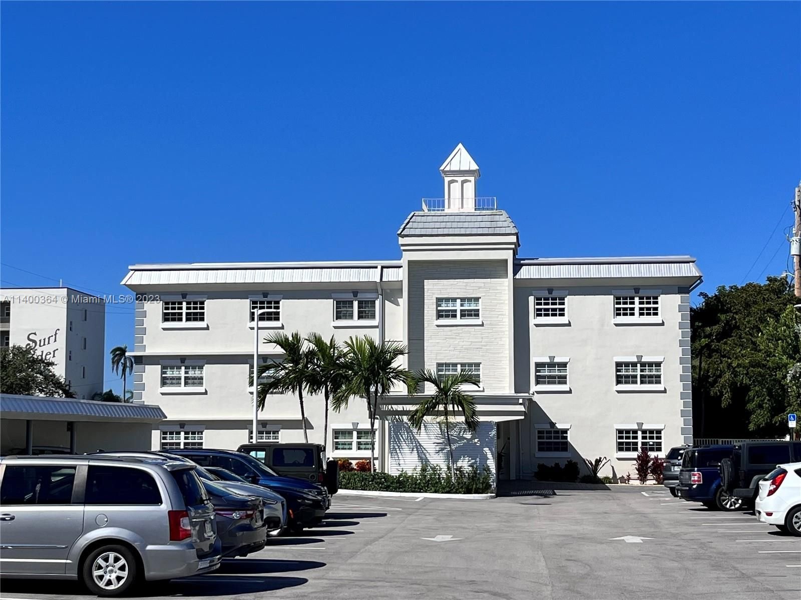 Real estate property located at 1439 Ocean Blvd #304, Broward County, Lauderdale By The Sea, FL
