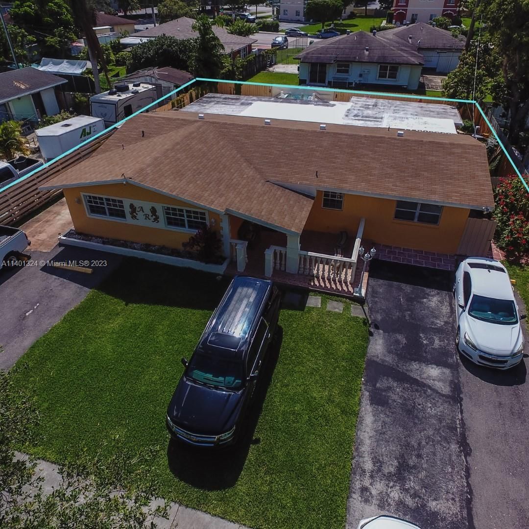 Real estate property located at 18780 Lenaire Dr, Miami-Dade County, Cutler Bay, FL