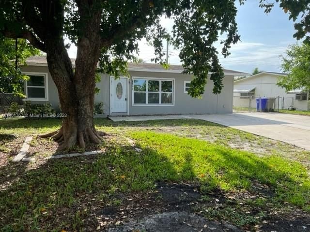 Real estate property located at 2801 8th Ter, Broward County, CRESTHAVEN NO 10, Pompano Beach, FL