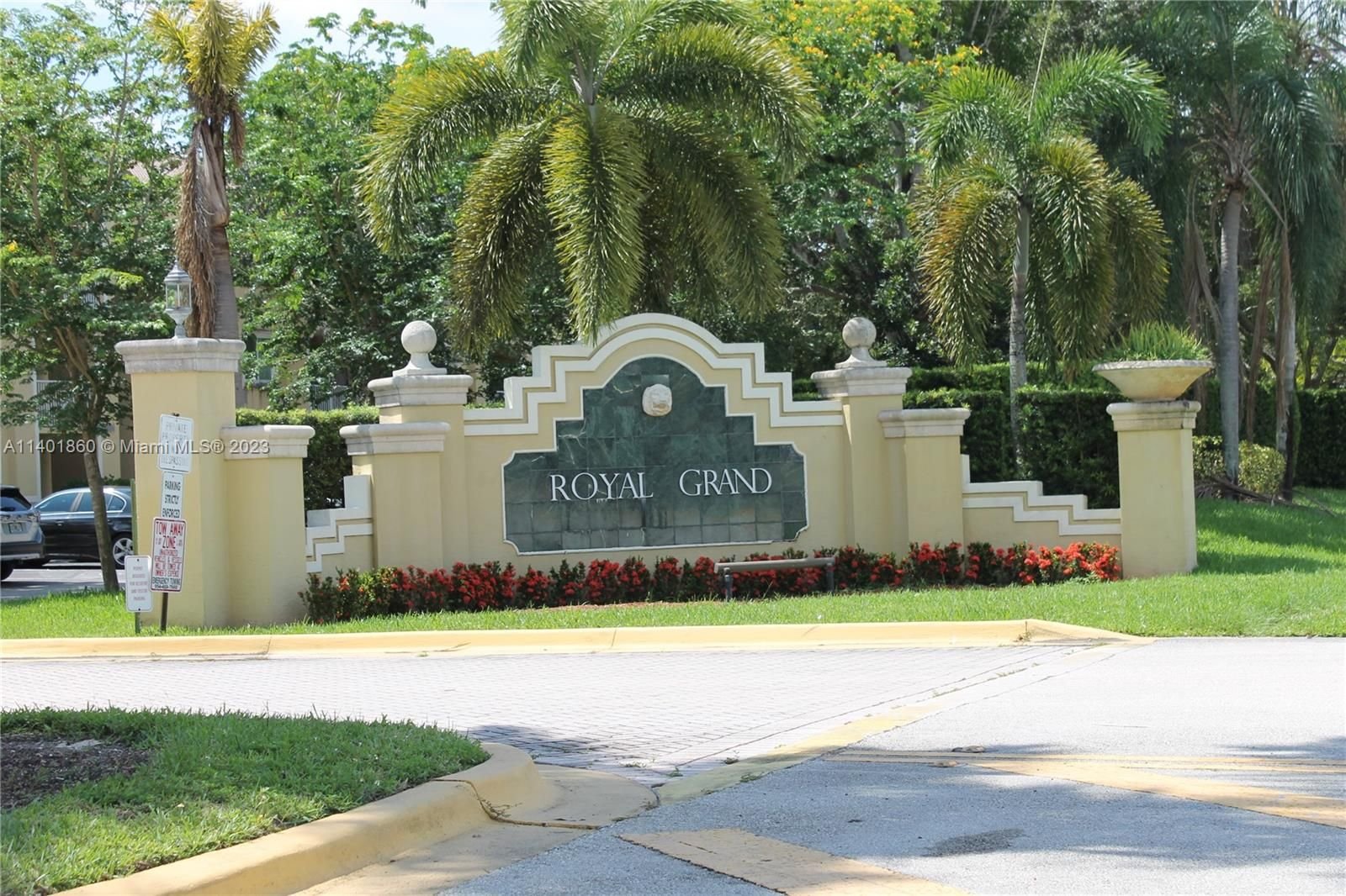 Real estate property located at 2600 University Dr #216, Broward County, Davie, FL