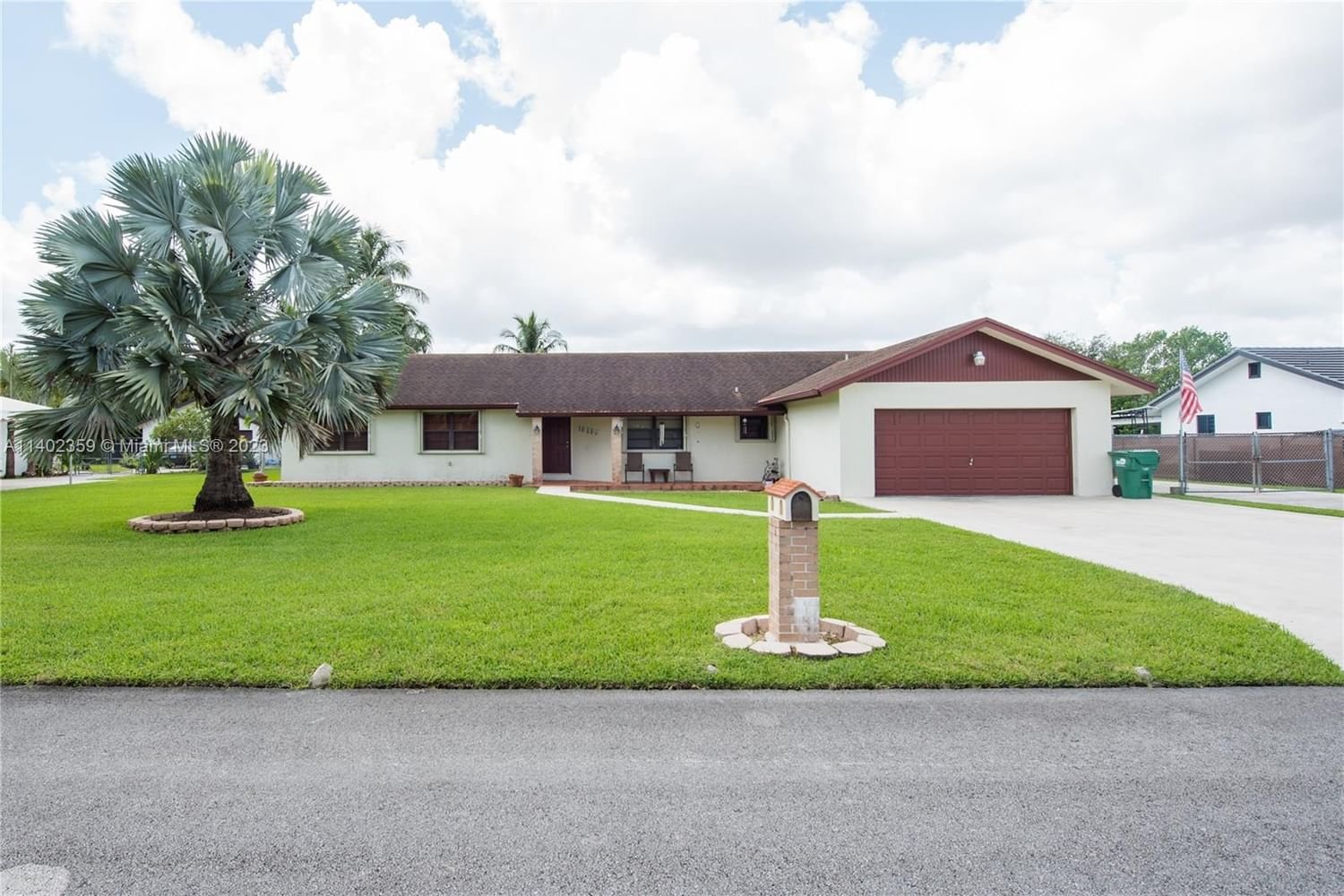 Real estate property located at 16260 283rd St, Miami-Dade County, Homestead, FL