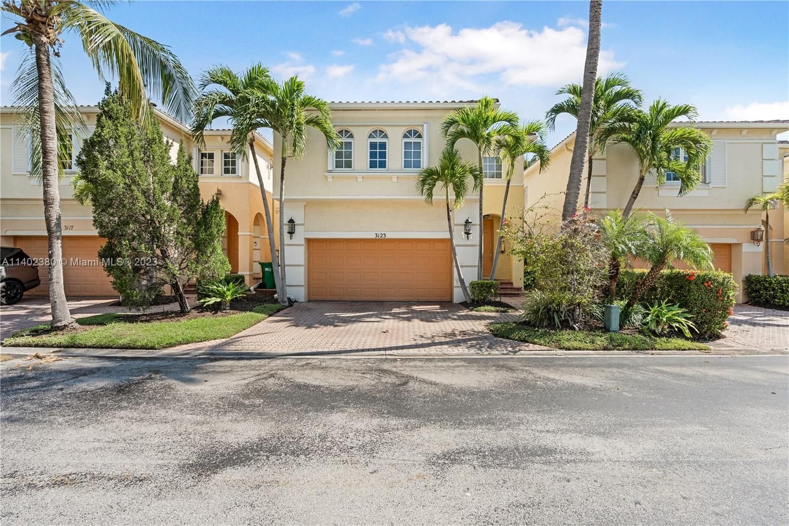 Real estate property located at 3123 210th St, Miami-Dade County, Aventura, FL