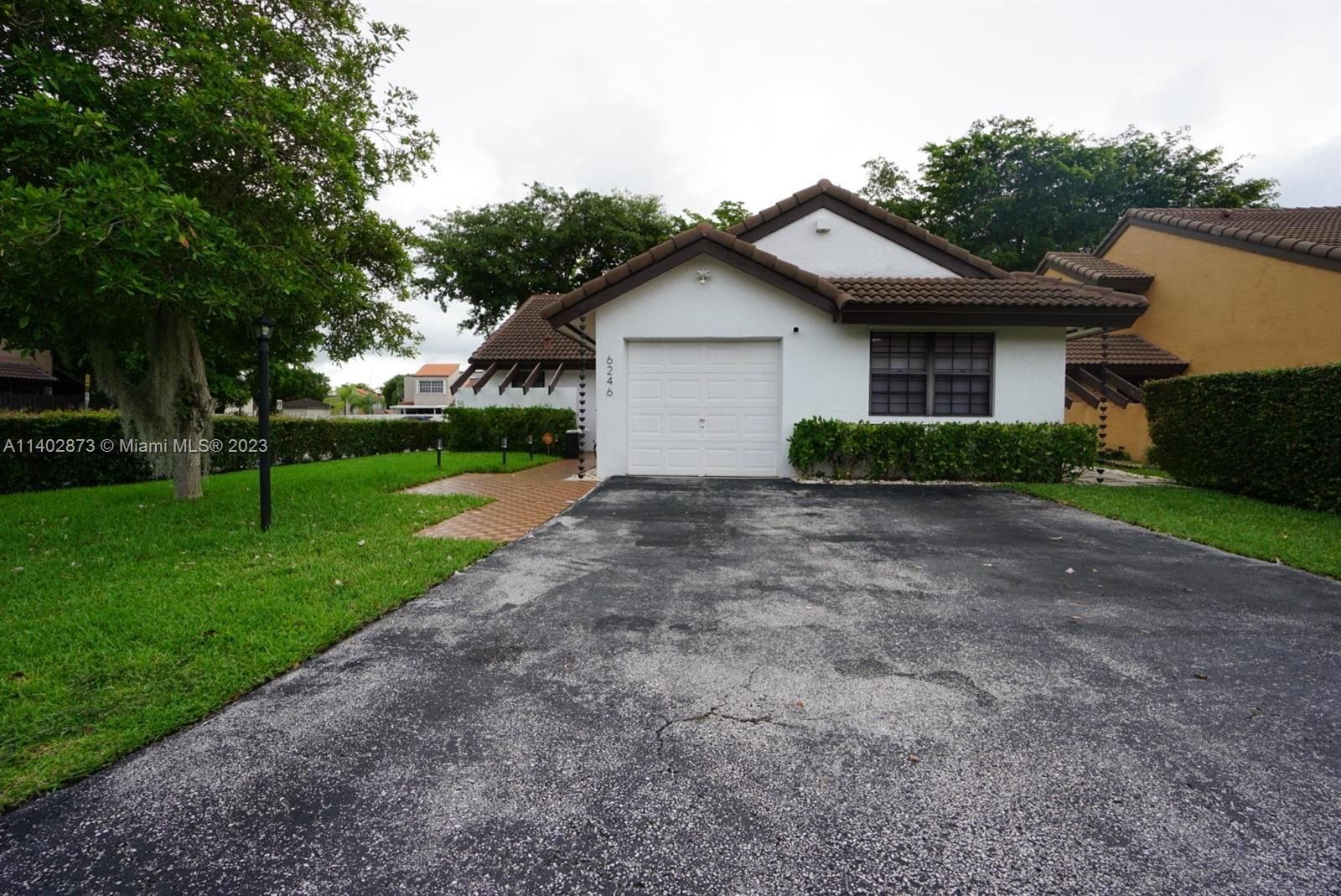 Real estate property located at 6246 127th Pl, Miami-Dade County, Miami, FL