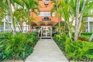 Real estate property located at 16800 15th Ave #108, Miami-Dade County, FOUNTAINVIEW CONDO NO 5, North Miami Beach, FL