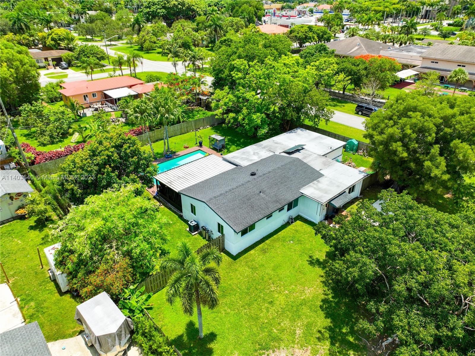 Real estate property located at 76 17th St, Miami-Dade County, Homestead, FL