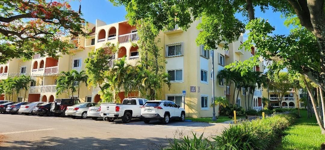 Real estate property located at 7825 Camino Real J-312, Miami-Dade County, Miami, FL