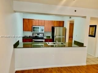 Real estate property located at 1200 Brickell Bay Dr #1607, Miami-Dade County, Miami, FL