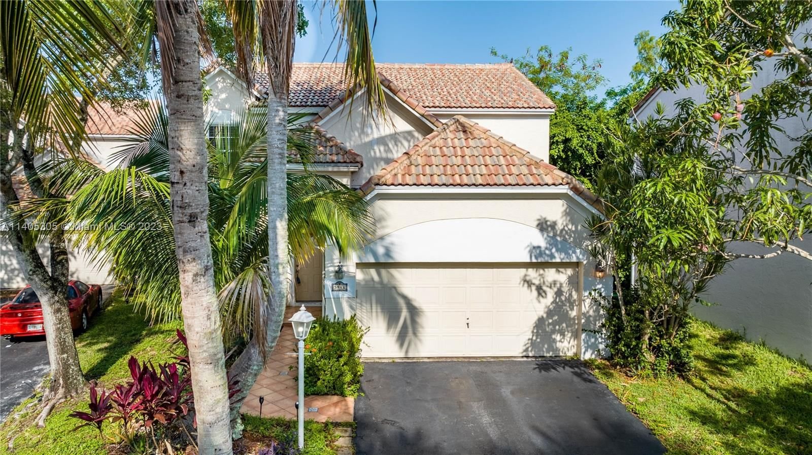 Real estate property located at 3946 Jasmine Ln, Broward County, WOODSIDE ESTATES, Coral Springs, FL
