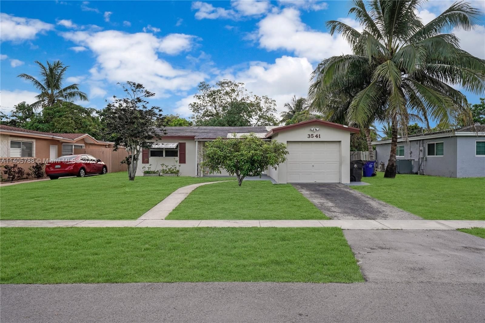 Real estate property located at 3541 38th Ave, Broward County, Lauderdale Lakes, FL
