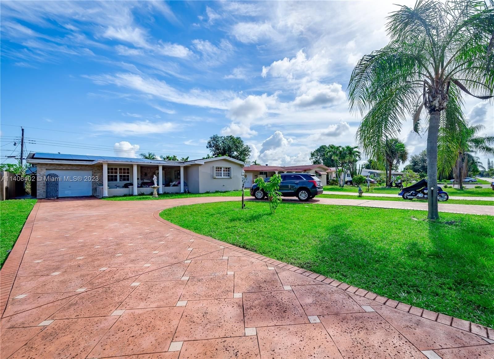 Real estate property located at 8601 Johnson St, Broward County, Pembroke Pines, FL