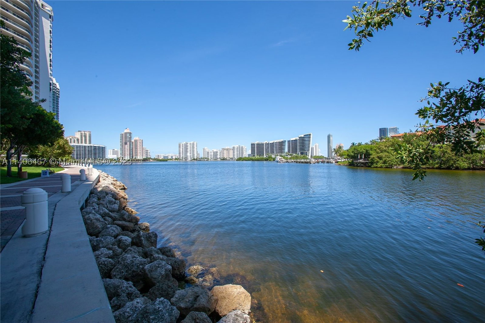 Real estate property located at 6000 Island Blvd #104, Miami-dade, Bellamare @ Williams Isla, Aventura, FL