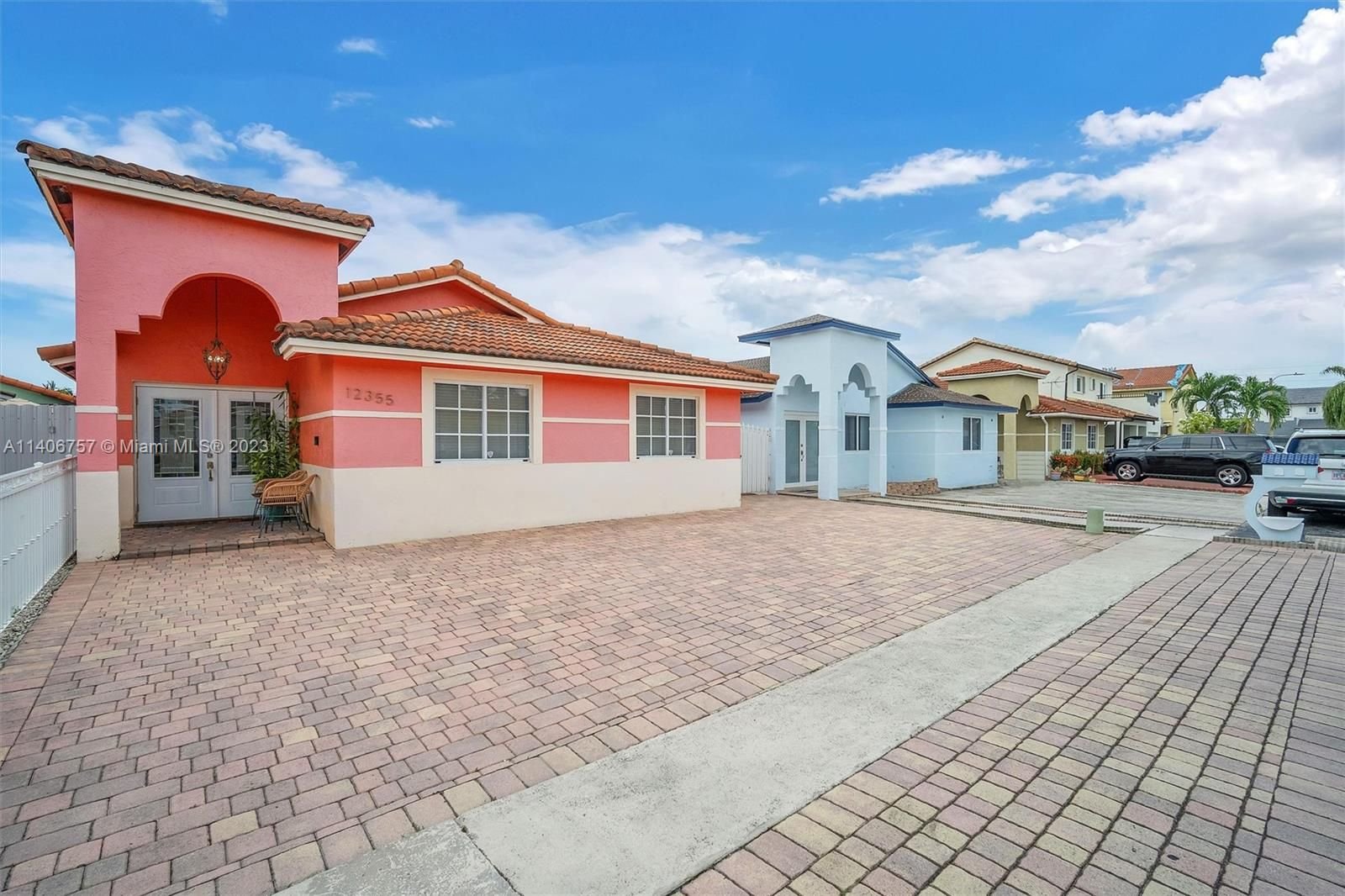 Real estate property located at 12355 98th Ave, Miami-Dade County, Hialeah Gardens, FL