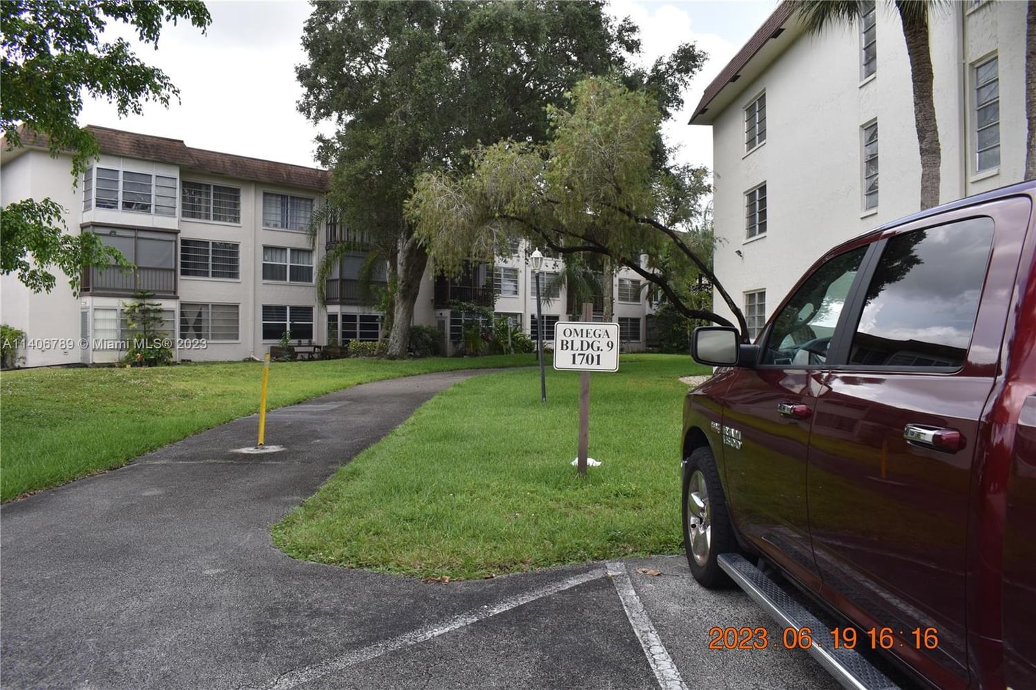 Real estate property located at , Broward, OMEGA CONDO NO 9, Plantation, FL