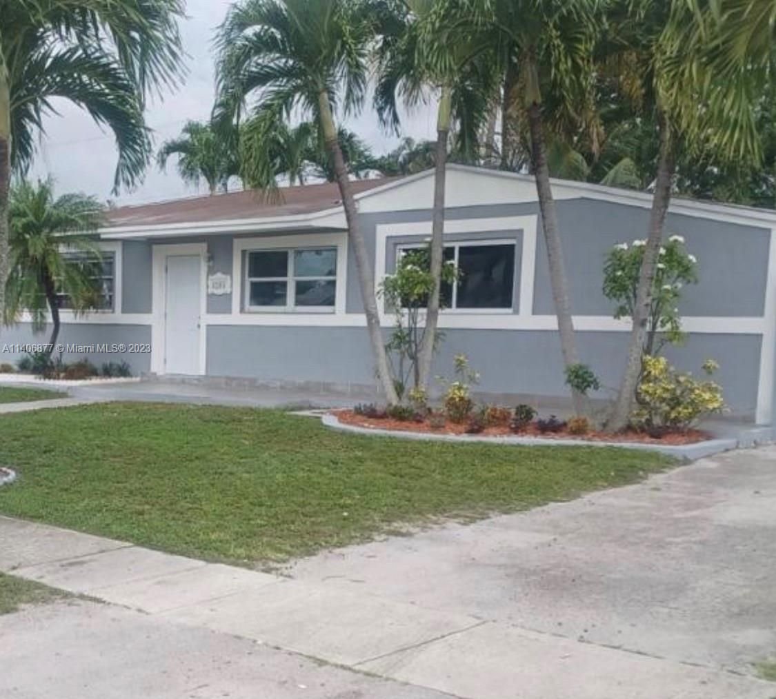 Real estate property located at 6580 11th Ct, Miami-Dade County, Hialeah, FL