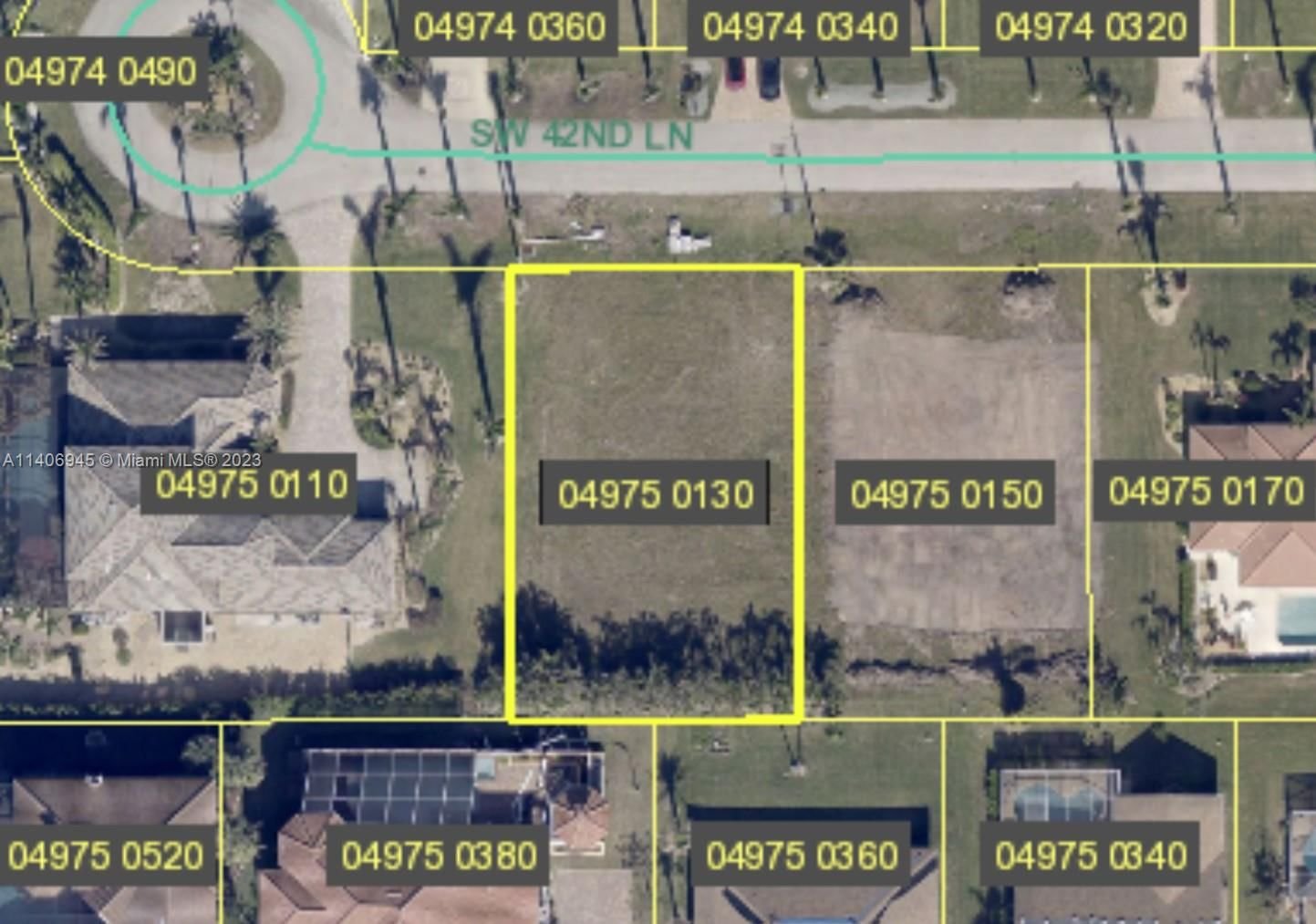 Real estate property located at 2824 42nd Lane, Lee County, C1, Cape Coral, FL
