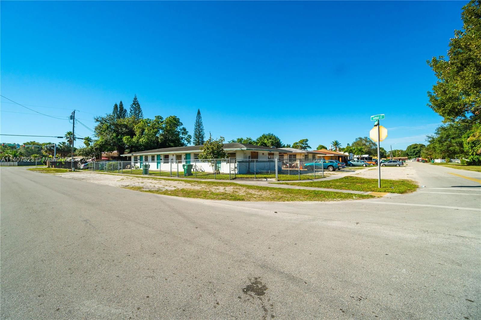 Real estate property located at 1156 Sesame St, Miami-Dade County, PLAT NO 1 OPA LOCKA, Opa-Locka, FL