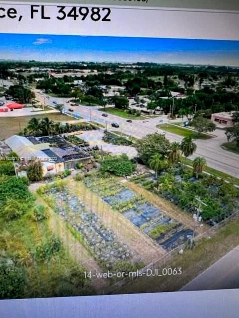 Real estate property located at 3135 Us Highway 1, St Lucie County, Fort Pierce, FL