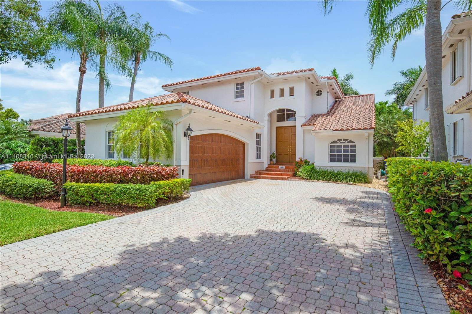 Real estate property located at 4499 93rd Doral Ct, Miami-Dade County, DORAL ESTATES VILLAS, Doral, FL