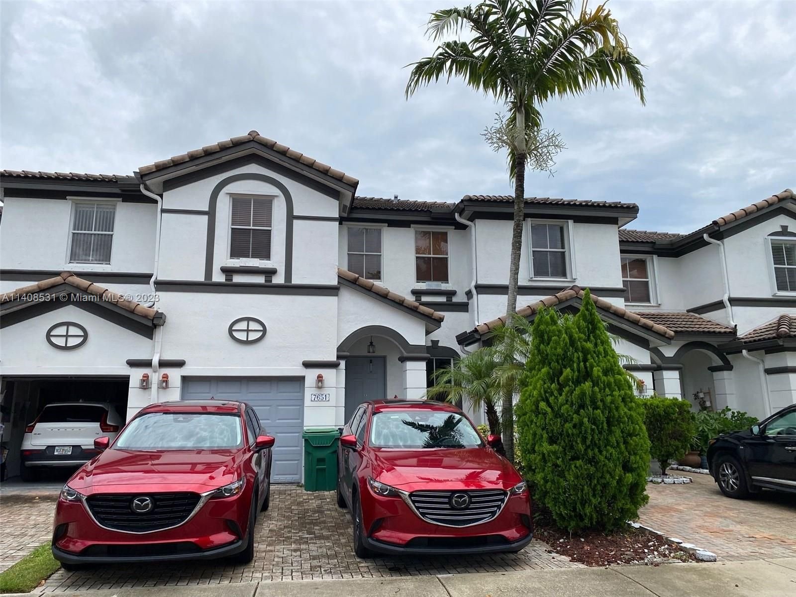 Real estate property located at 7651 114th Path, Miami-Dade County, Doral, FL