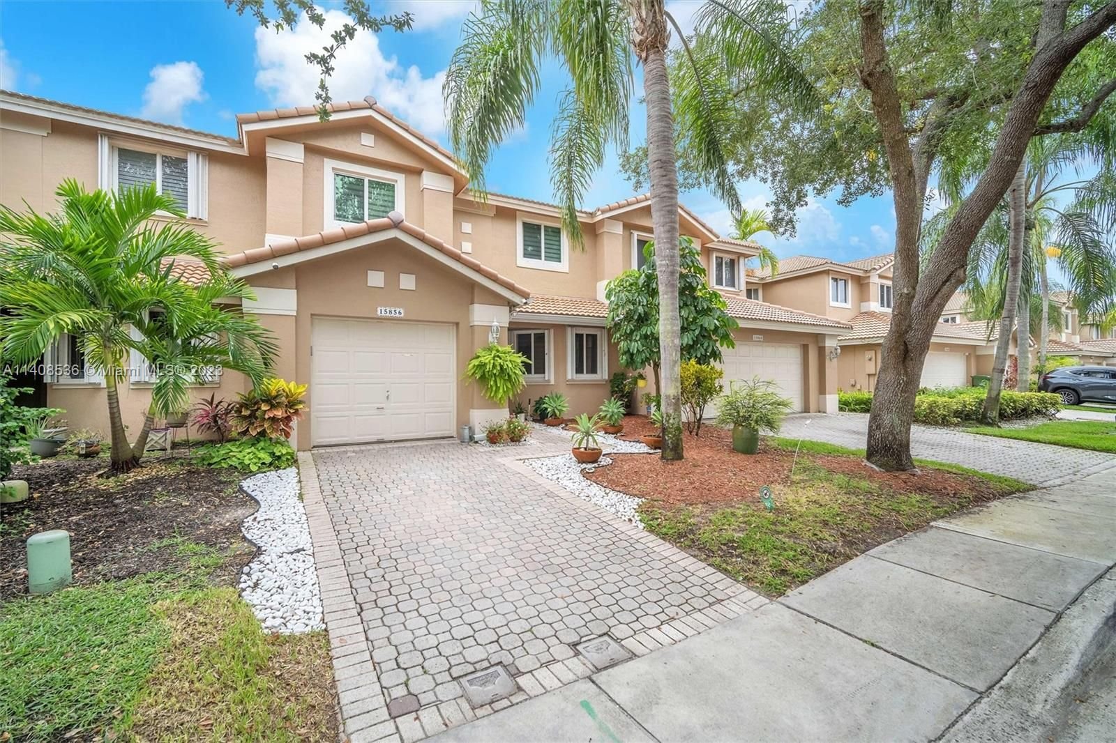 Real estate property located at 15856 12th St #3980, Broward County, Pembroke Pines, FL