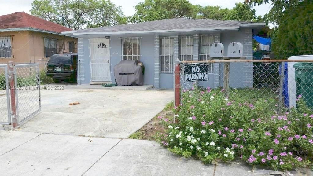Real estate property located at 2721 24th Ave, Miami-Dade County, Miami, FL
