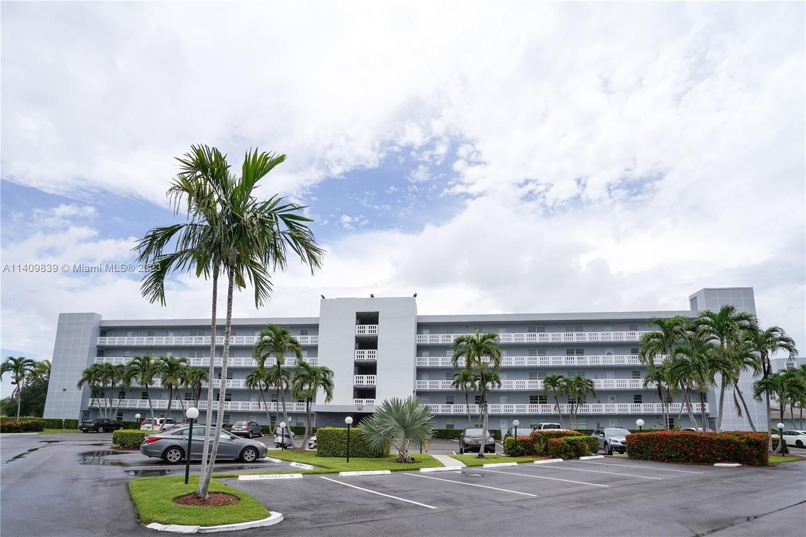 Real estate property located at 190 5th Ave #303, Broward County, Dania Beach, FL