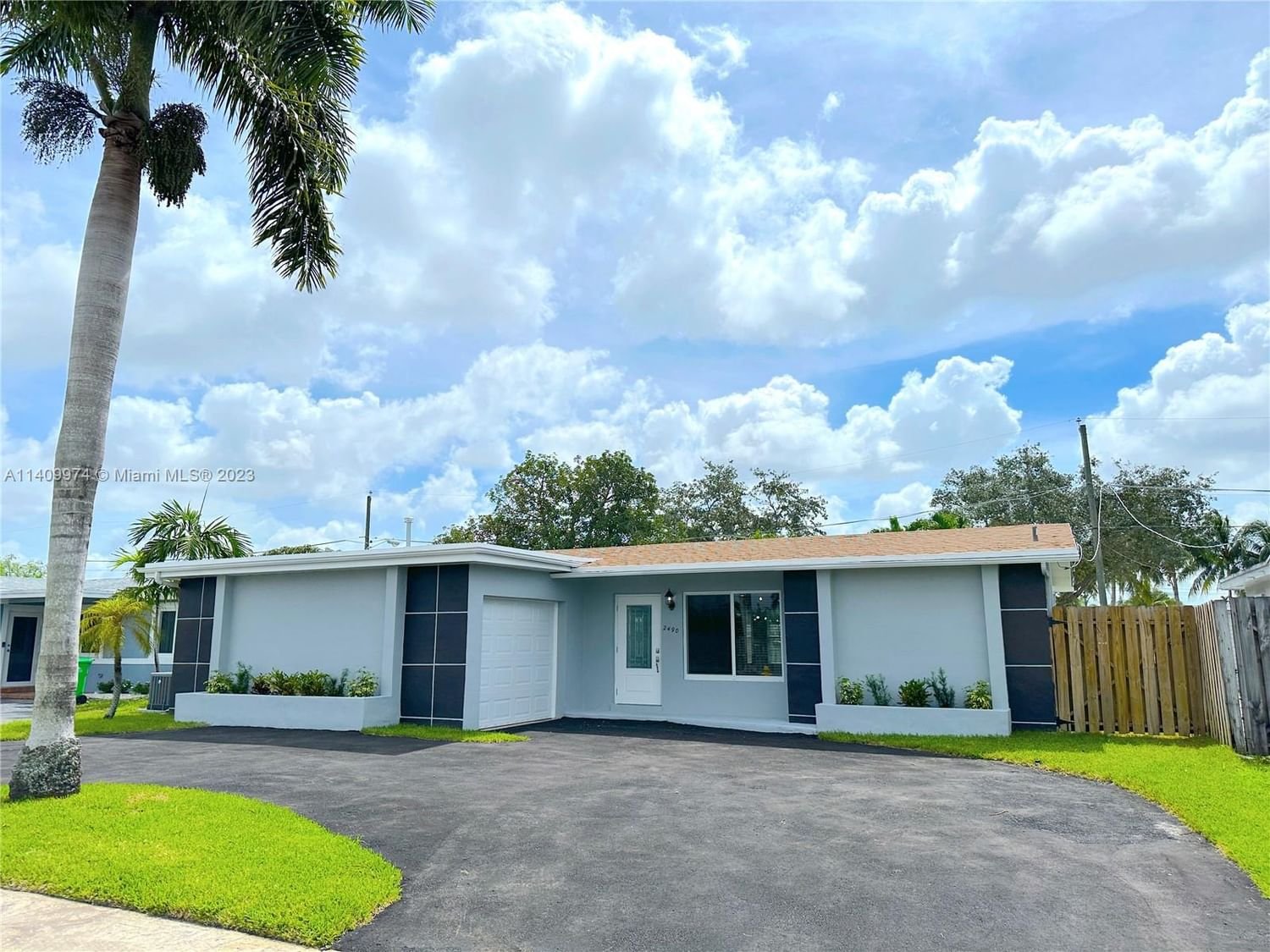 Real estate property located at 2490 89th Ave, Broward County, Sunrise, FL